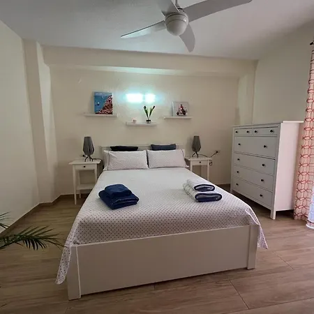 2 En Primera Linea De Playa San Cristobal Apartment Almunecar